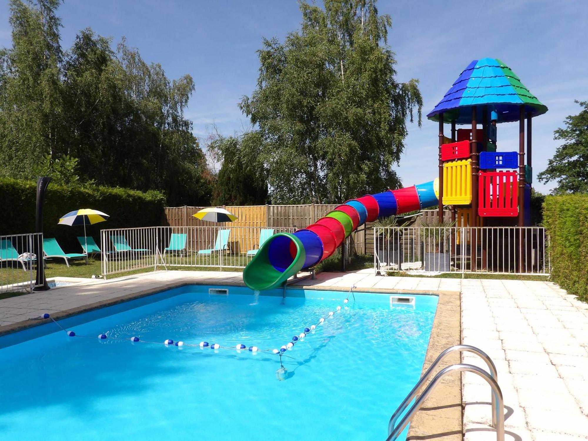 Camping Smile & Braudieres Mezieres-sous-Lavardin Экстерьер фото