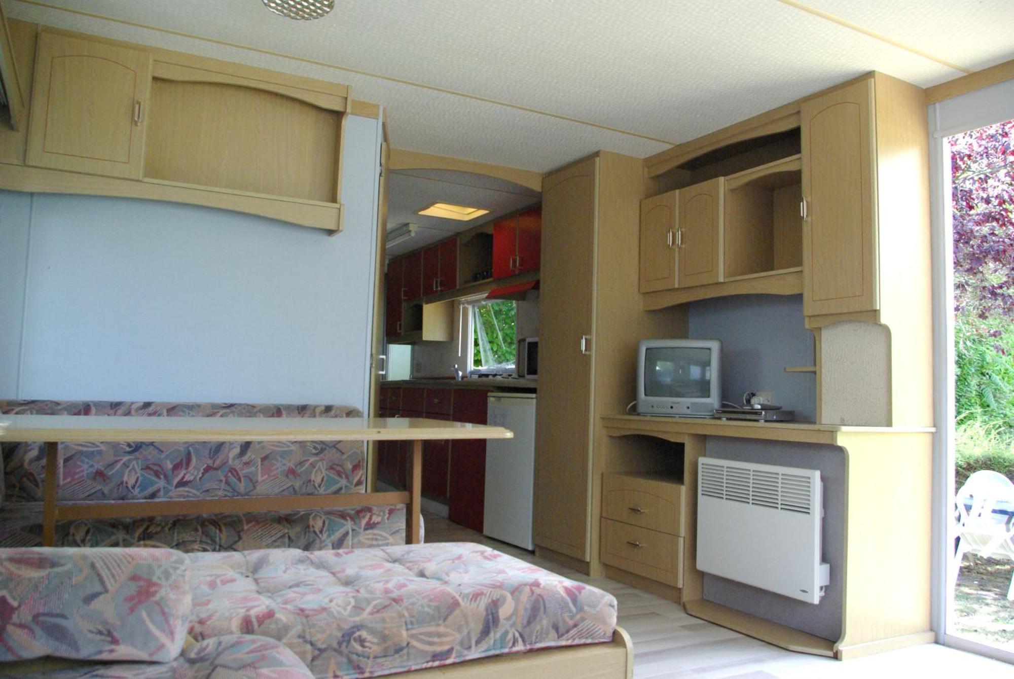 Camping Smile & Braudieres Mezieres-sous-Lavardin Номер фото