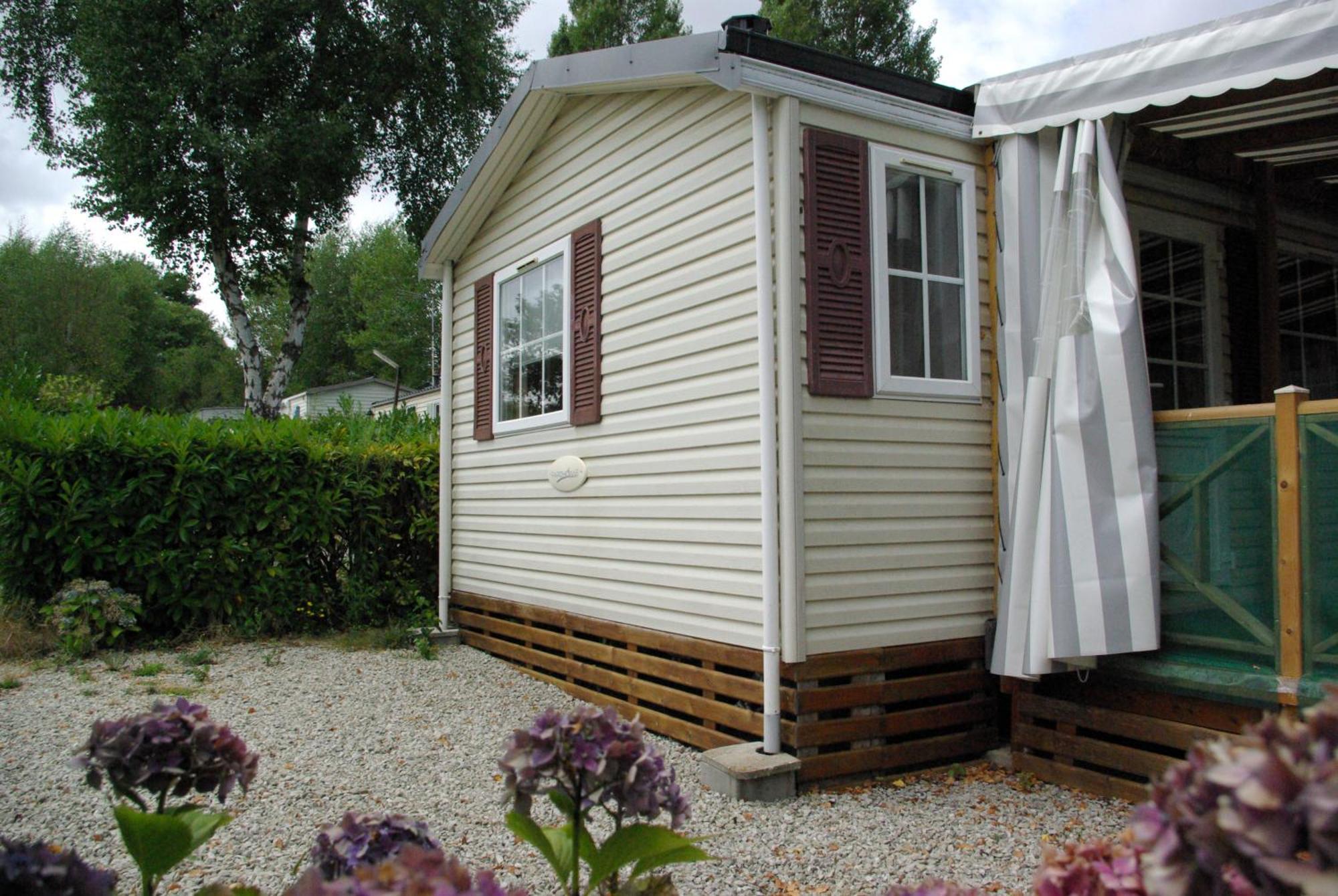 Camping Smile & Braudieres Mezieres-sous-Lavardin Номер фото